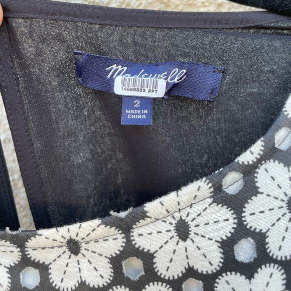 Madewell Black Cream Perforated Floral Dress 2 Open Back - Picture 6 of 9